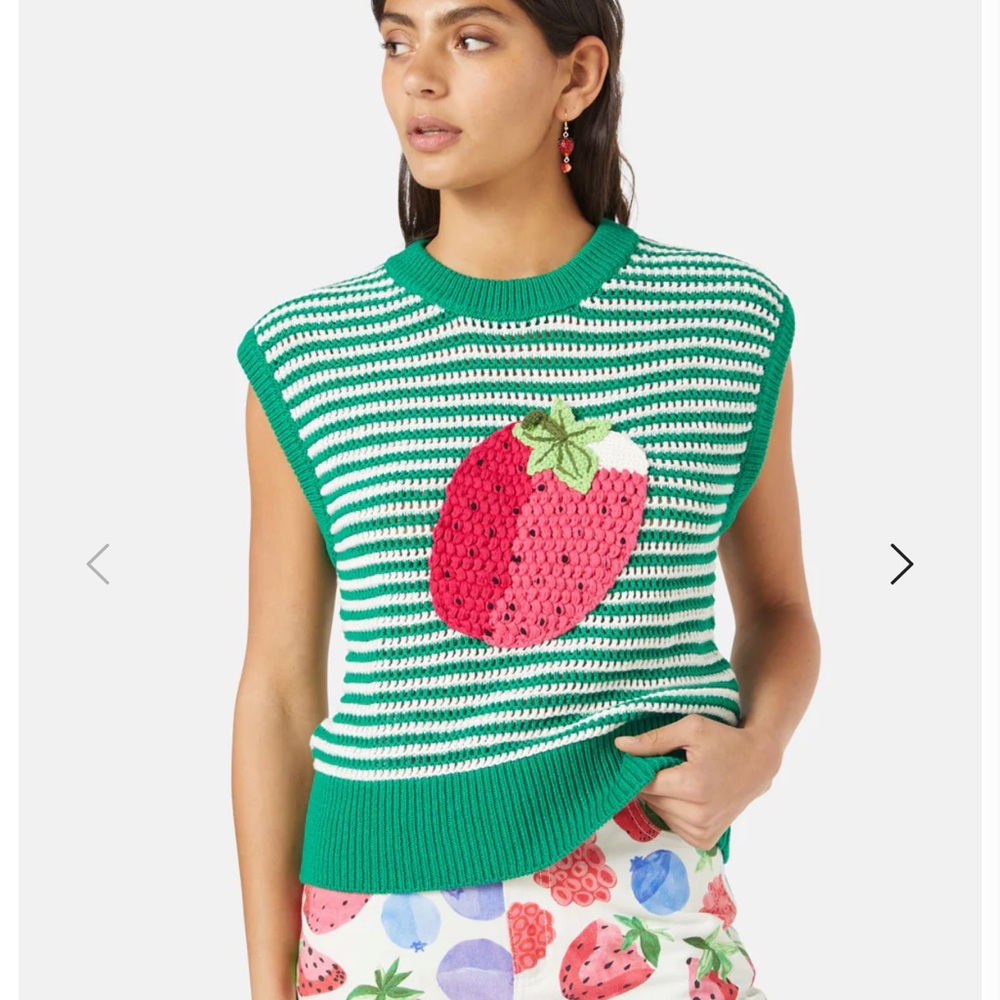 Strawberry 🍓 sweater vest - from Australia 🇦🇺 - Large